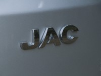 JAC J6 photo